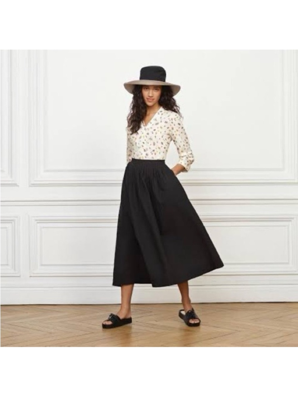 Uniqlo Ines de la Fressange Black Linen Skirt size 6